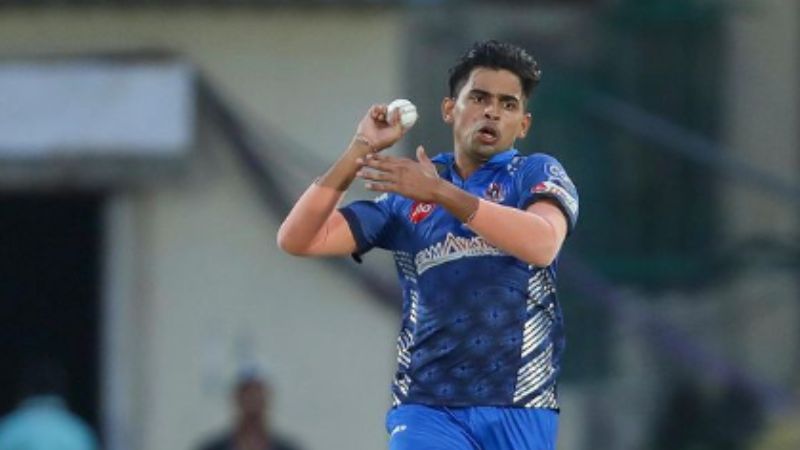 Tyagi's Lightning Bowling Shines in Domestic T20 Clash