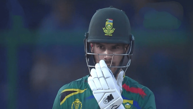 Markram's Record Century Sparks Fan Frenzy as South Africa Dominates