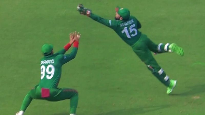 Mushfiqur's Breathtaking Catch, Kusal Perera Out for 4