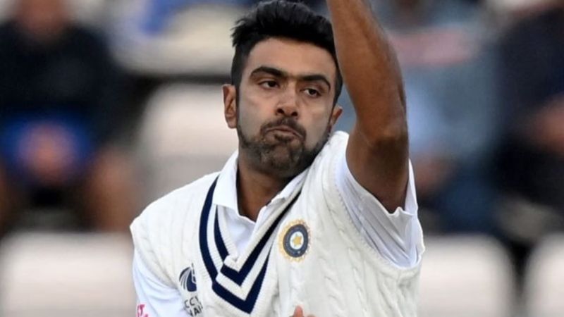 Sunil Gavaskar's Critique: India's Treatment of Ravichandran Ashwin Raises Eyebrows